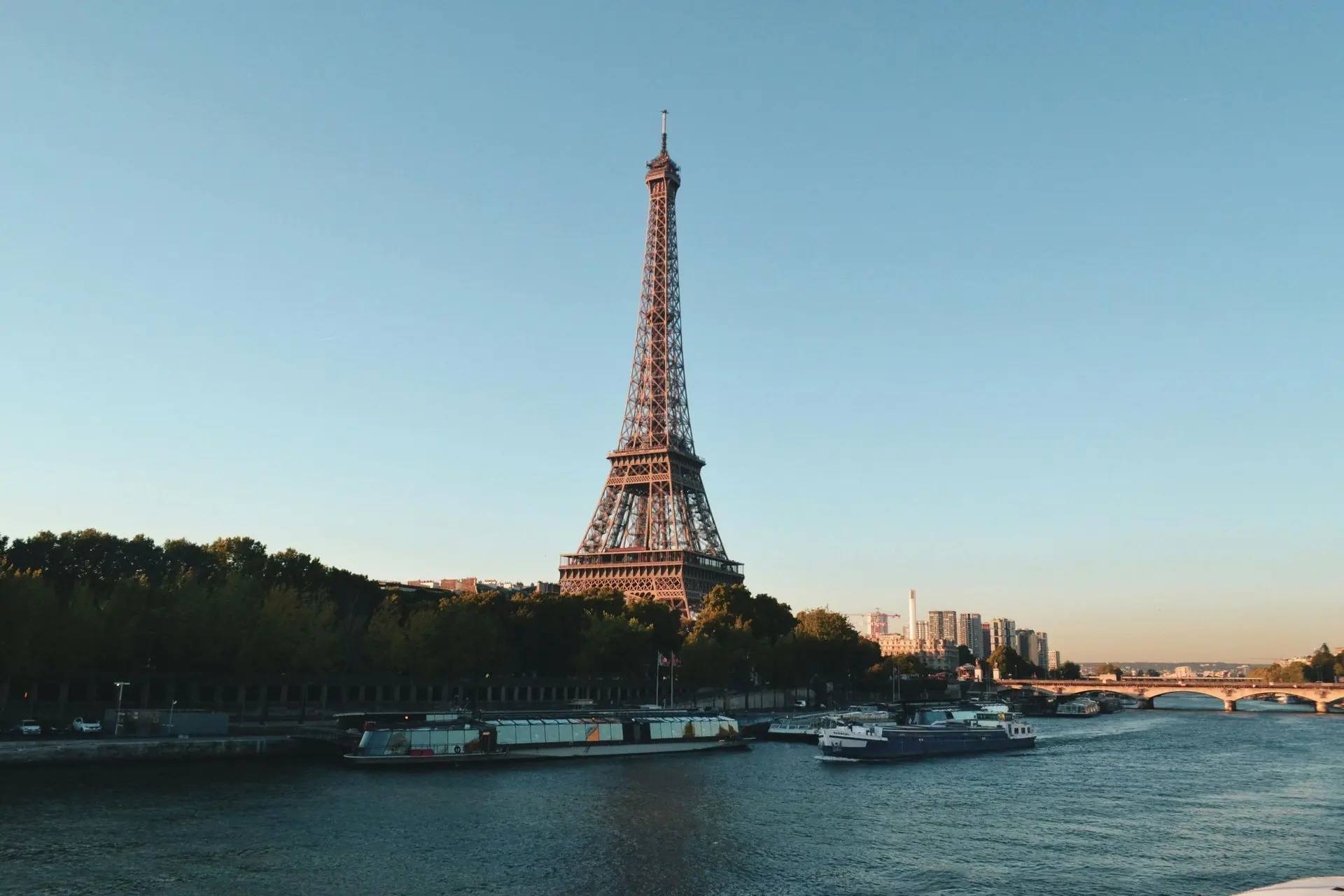 Luxury honeymoon in Paris romantic getaway