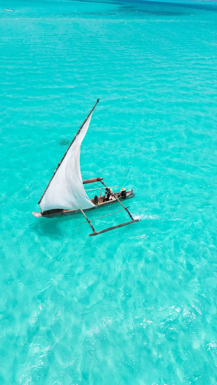 aerial-coastal-shallows-mozambique-luxury